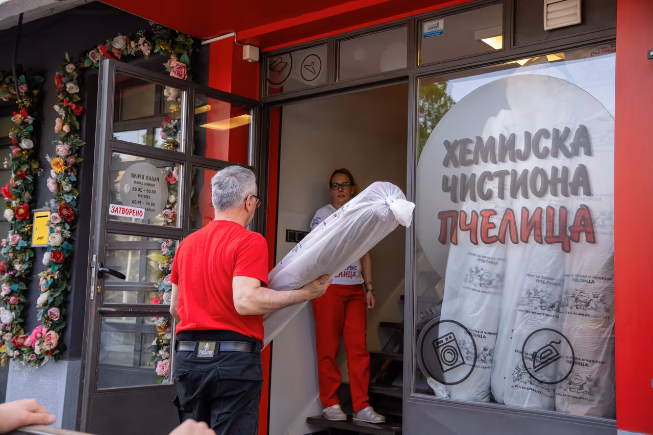 Preuzimanje i bezbedno pakovanje stvari za transport